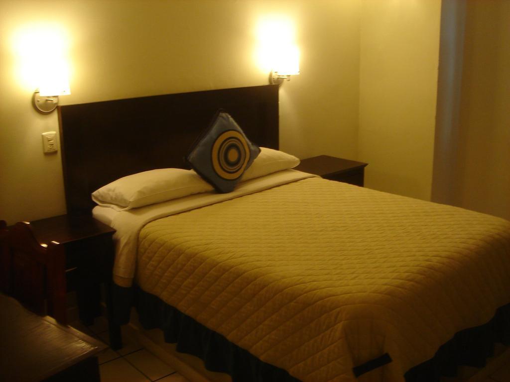 Hotel Arribo Lagos de Moreno Habitación foto